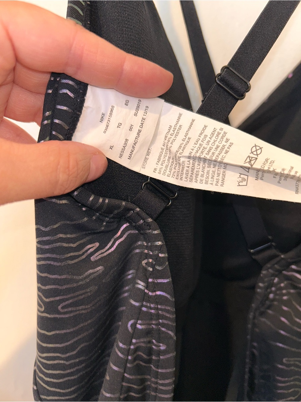 Nike Black/ iridescent One-Piece Swimsuit Nessa - Picture 6 of 16